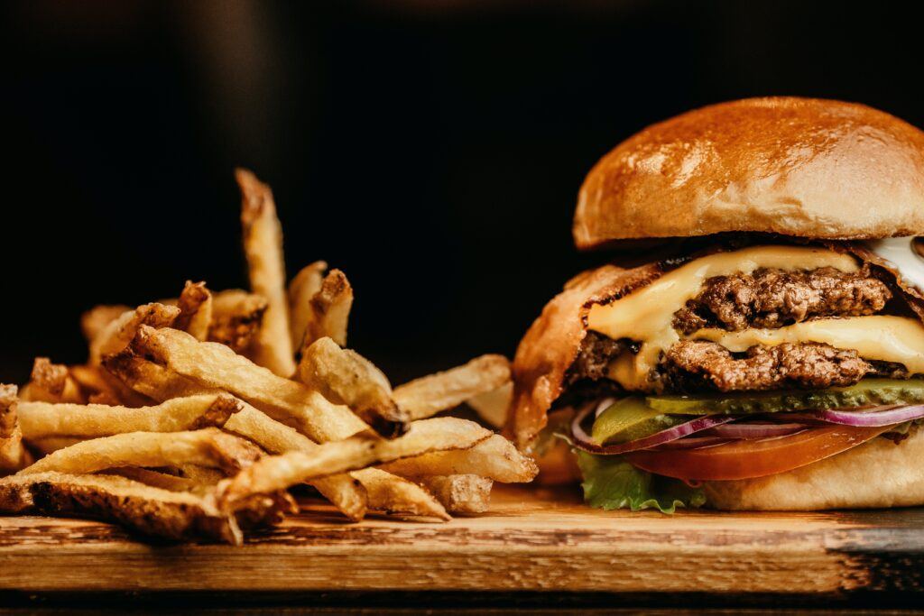 Restaurants in Lagos that deliver. Cheap restaurants in Lagos